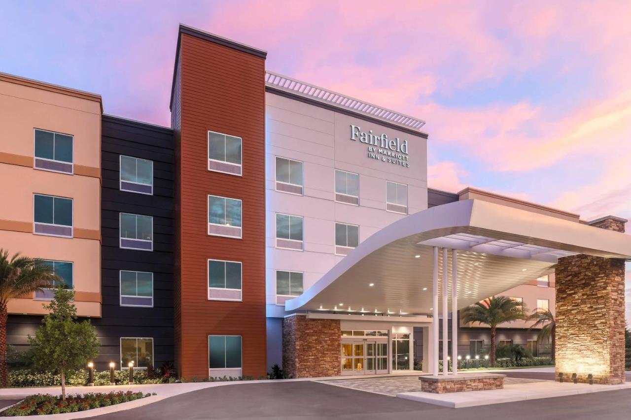 Fairfield By Marriott Inn & Suites Cape Coral North Fort Myers Eksteriør billede